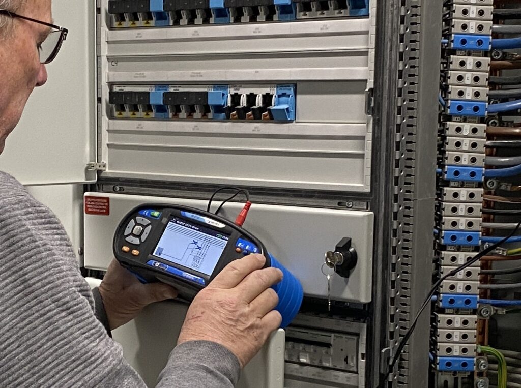 Kalibrering af KLS tester